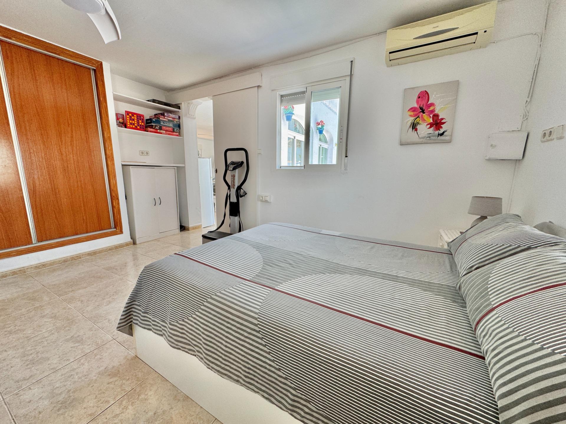 For sale - 7 Bedroom 5 Bathroom Villa in Dolores - Comunidad Valenciana  - Alicante