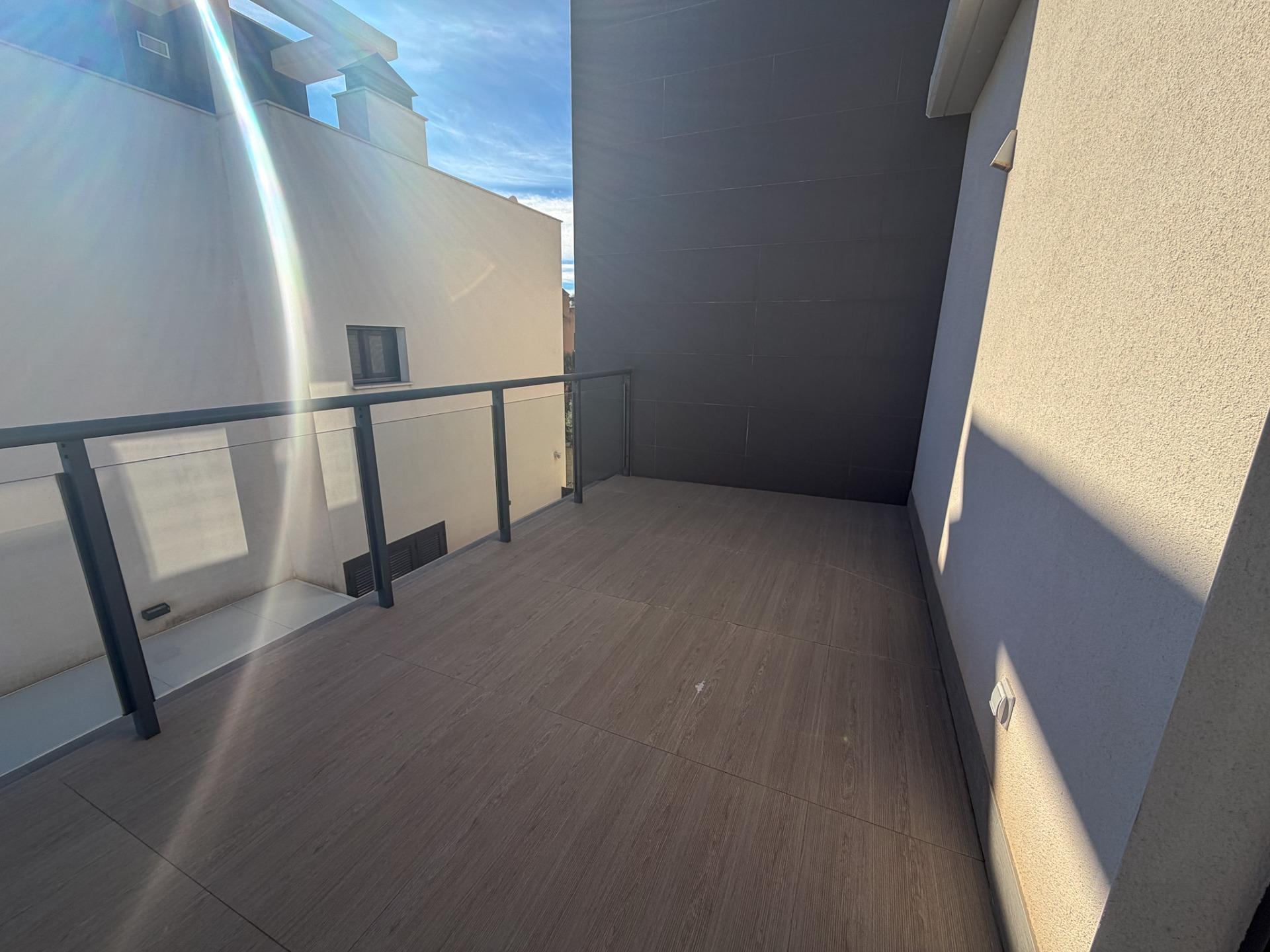 For sale - 4 Bedroom 3 Bathroom Villa in San Miguel de Salinas - Bellavista  - Alicante