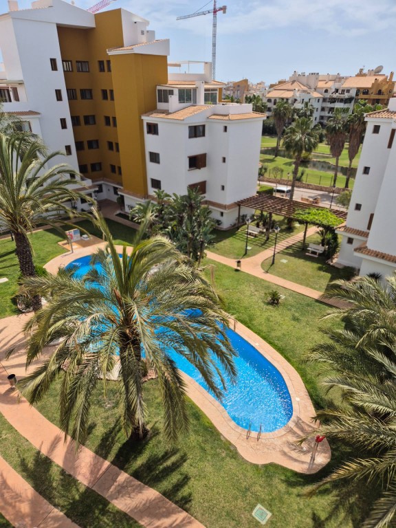 For sale - 2 Bedroom 2 Bathroom Apartment in Punta Prima - Costa Blanca  - Alicante