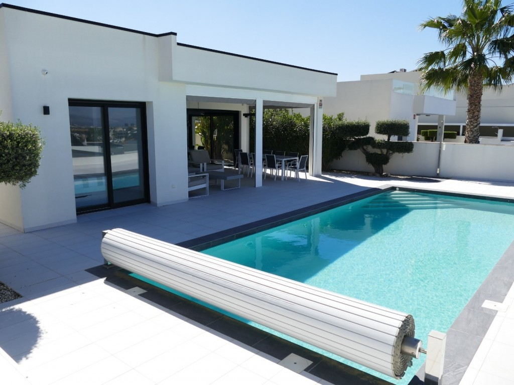 4 Bedroom 2 Bathroom Villa in Benijofar