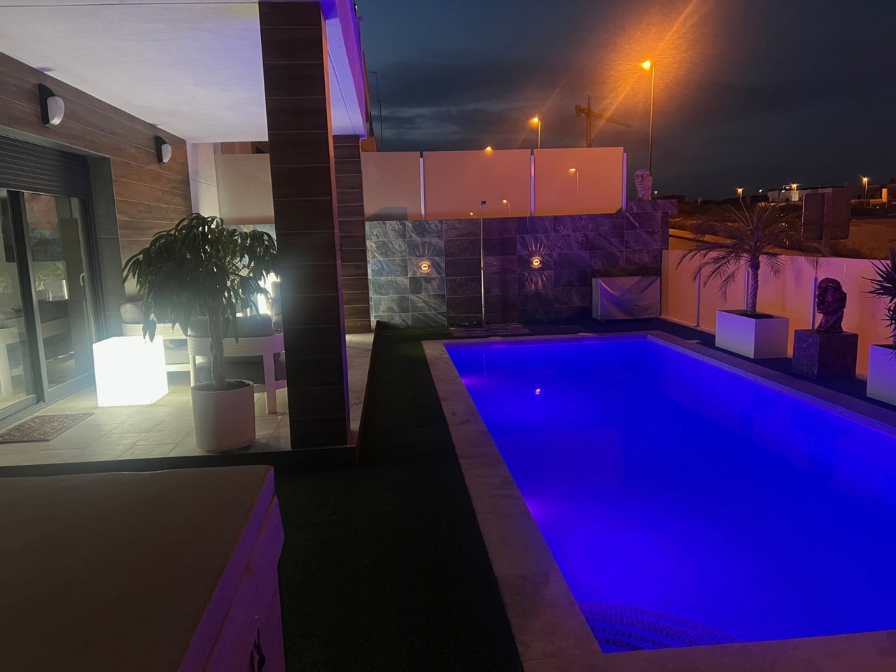 For sale - 3 Bedroom 3 Bathroom Villa in Los Montesinos - Costa Blanca  - Alicante