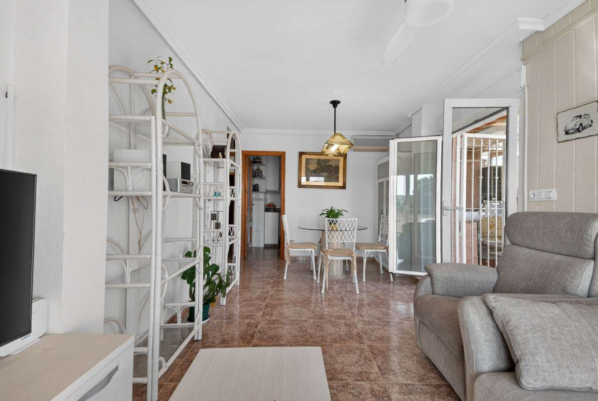 For sale - 2 Bedroom 2 Bathroom Apartment - Middle Floor Apartment in San Pedro del Pinatar - Lo Pagan  - Murcia