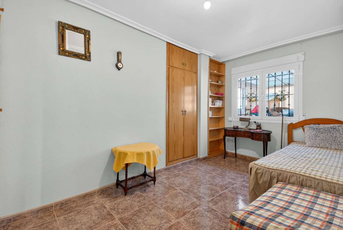 For sale - 2 Bedroom 2 Bathroom Apartment - Middle Floor Apartment in San Pedro del Pinatar - Lo Pagan  - Murcia