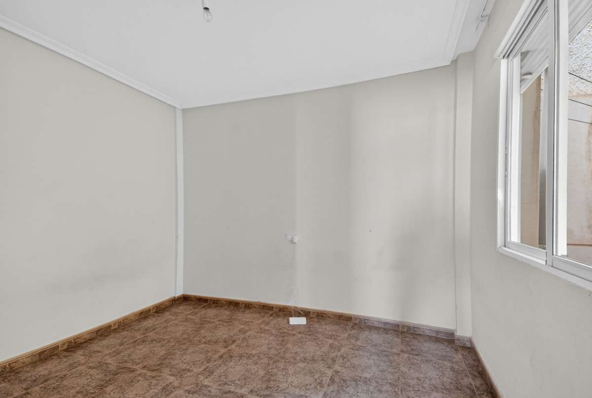 For sale - 2 Bedroom 1 Bathroom House - Bungalow in San Pedro del Pinatar - Lo Pagan  - Murcia