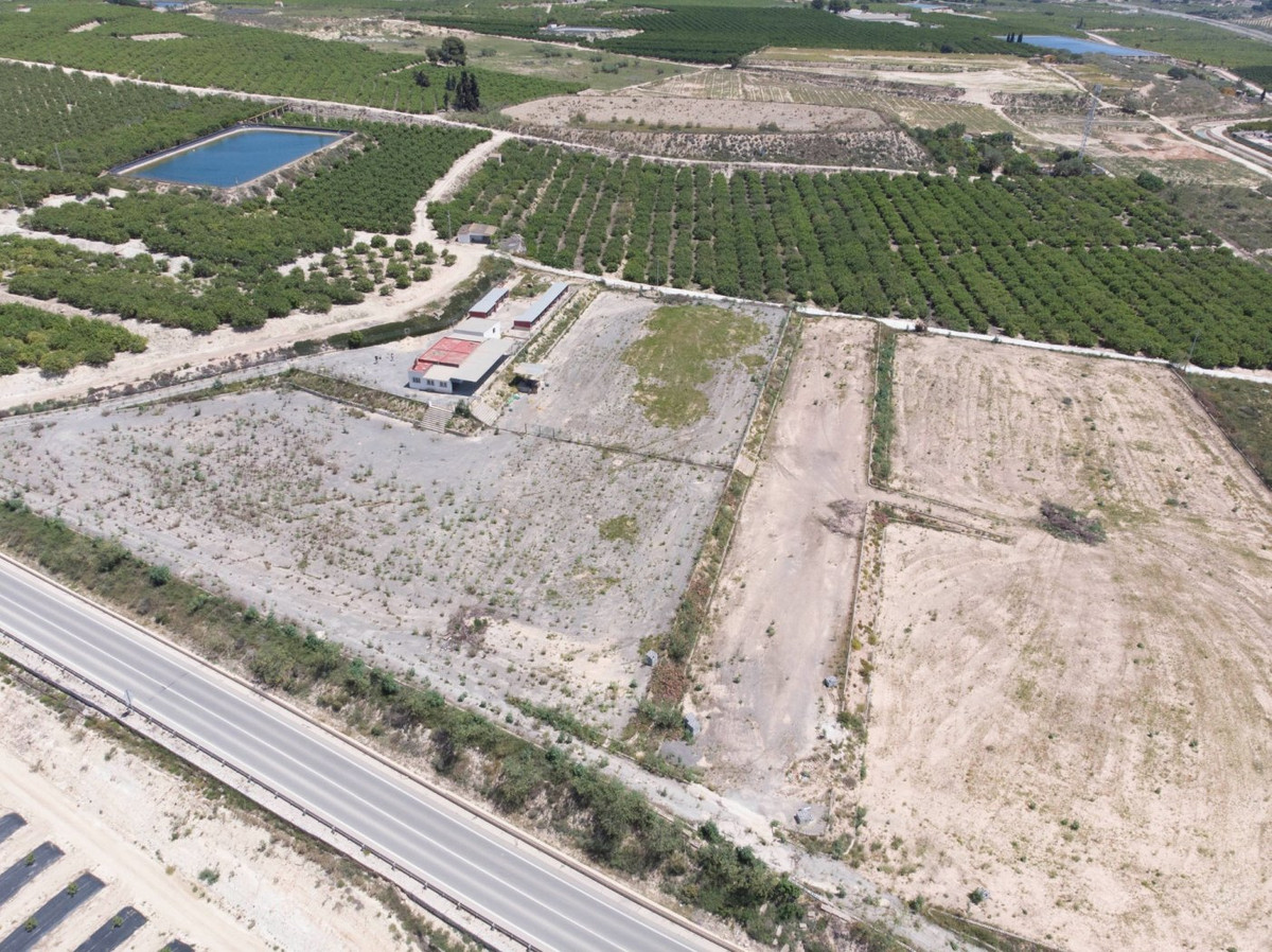 For sale - 2 Bedroom 2 Bathroom House - Finca - Cortijo in Los Montesinos - Los Montesinos Centro  - Alicante