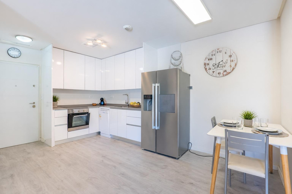 For sale - 3 Bedroom 2 Bathroom Apartment - Ground Floor Apartment in Orihuela - Los Dolses  - Alicante