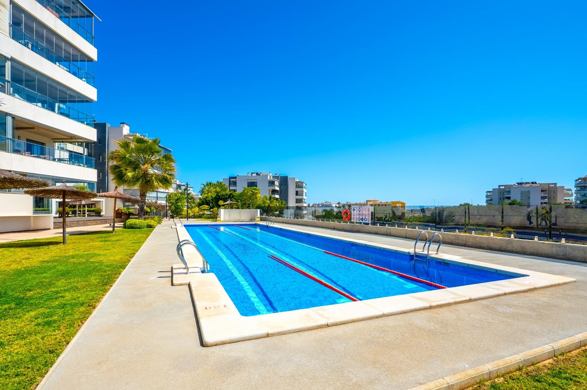 For sale - 3 Bedroom 2 Bathroom Apartment - Ground Floor Apartment in Orihuela - Los Dolses  - Alicante