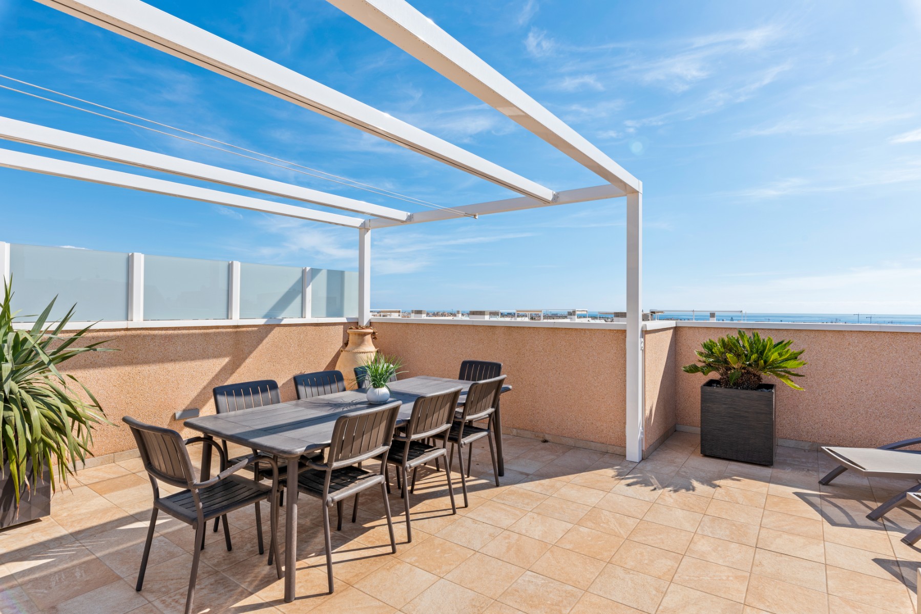 For sale - 3 Bedroom 2 Bathroom Apartment in Orihuela Costa - Los Dolses  - Alicante