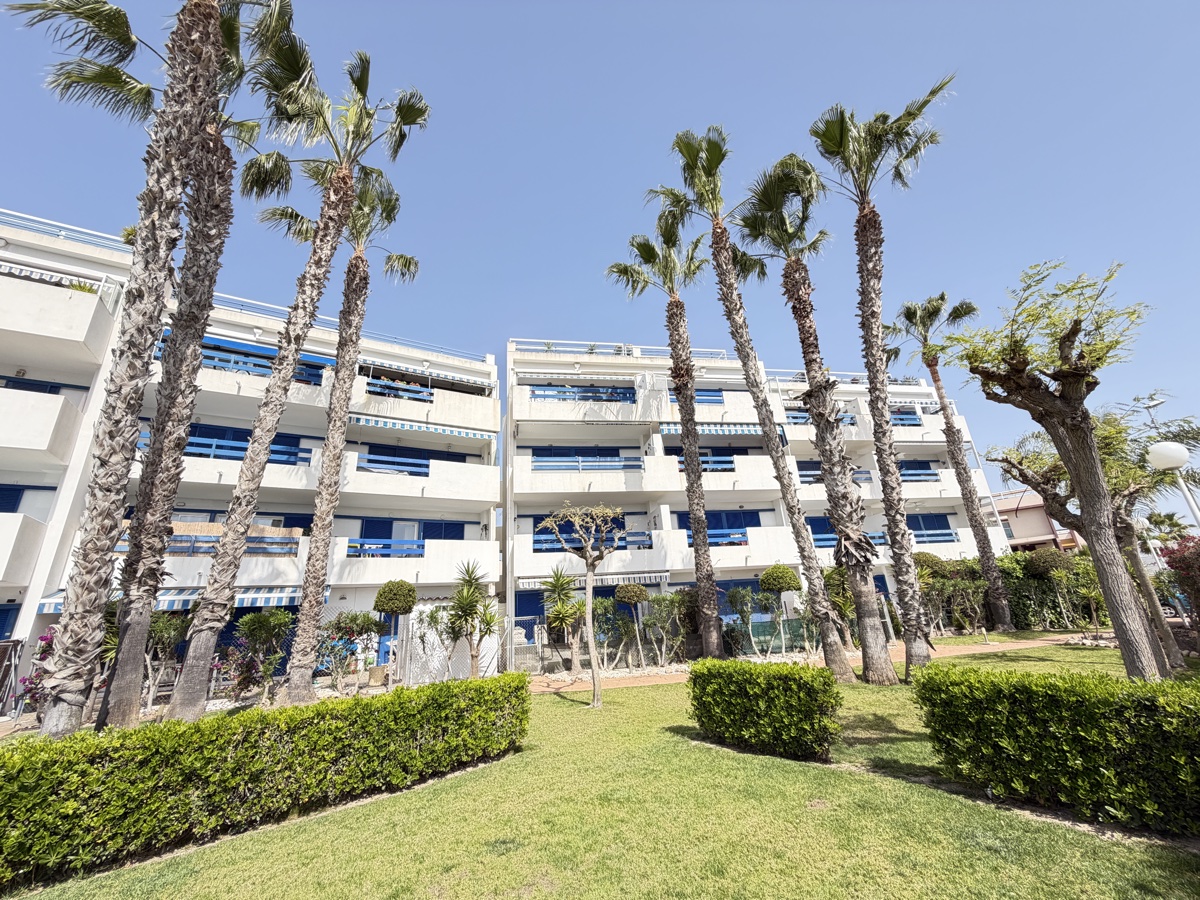 For sale - 2 Bedroom 2 Bathroom Apartment in Playa Flamenca - , Playa Flamenca, Alicante, Spain - Alicante