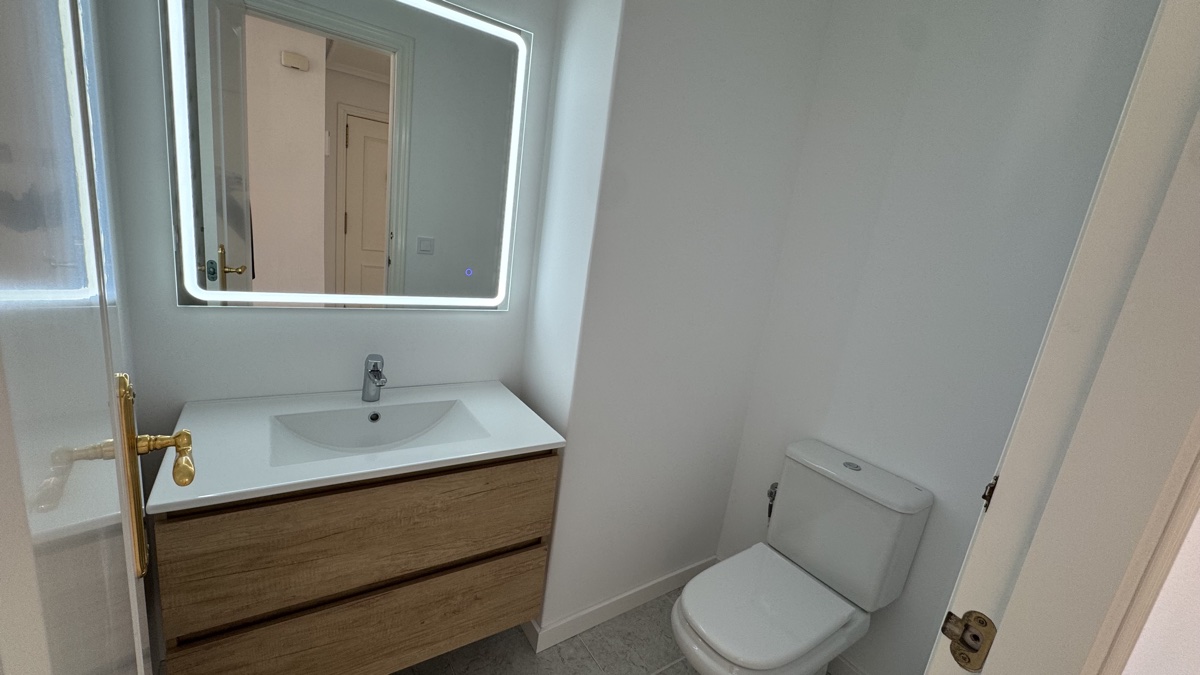 For sale - 2 Bedroom 2 Bathroom Apartment in Campoamor Golf Villamartin - , Campoamor Golf, Alicante, Spain - Alicante