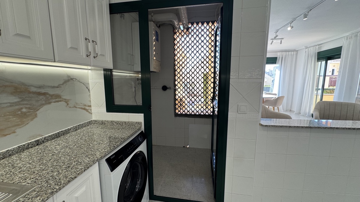 For sale - 2 Bedroom 2 Bathroom Apartment in Campoamor Golf Villamartin - , Campoamor Golf, Alicante, Spain - Alicante