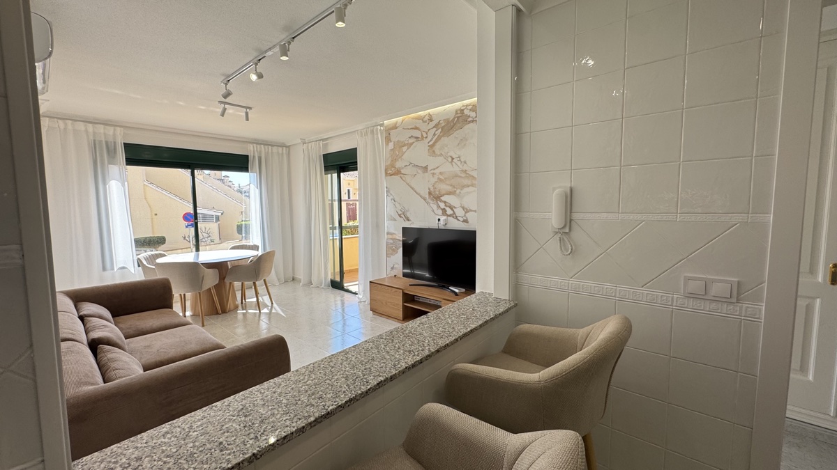 For sale - 2 Bedroom 2 Bathroom Apartment in Campoamor Golf Villamartin - , Campoamor Golf, Alicante, Spain - Alicante