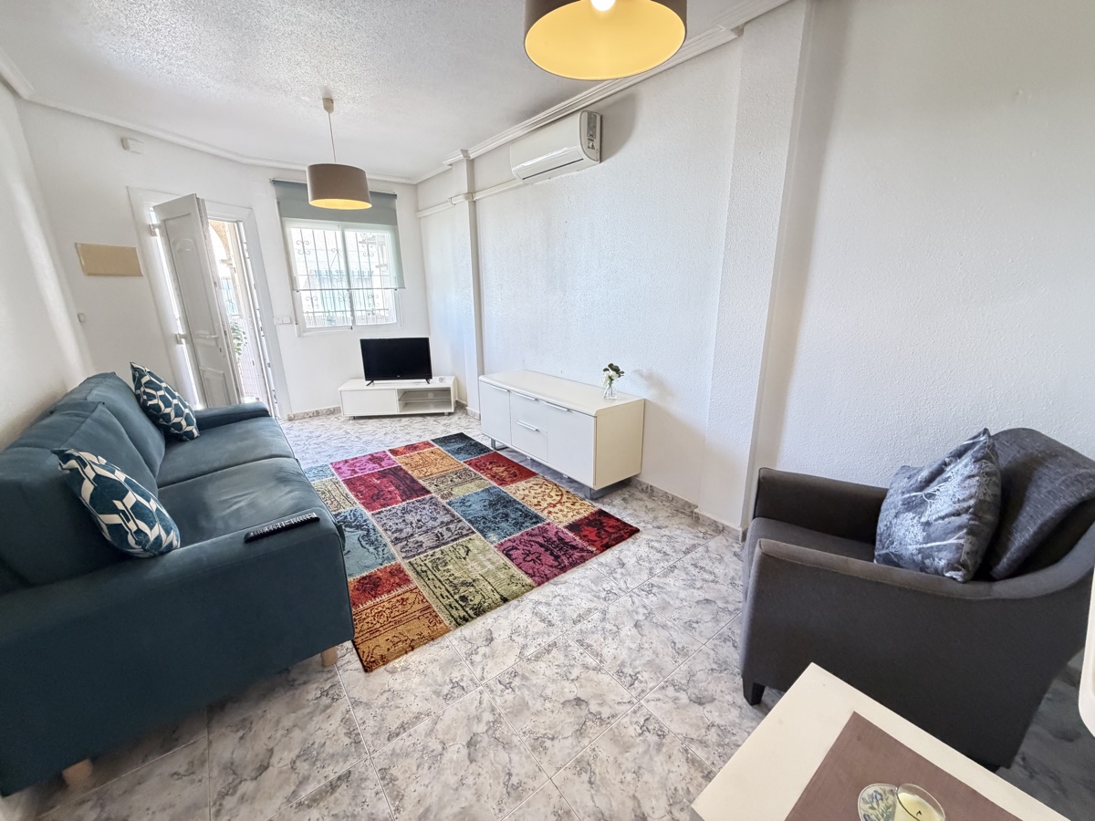 For sale - 3 Bedroom 2 Bathroom Apartment in La Zenia - , La Zenia, Alicante, Spain - Alicante