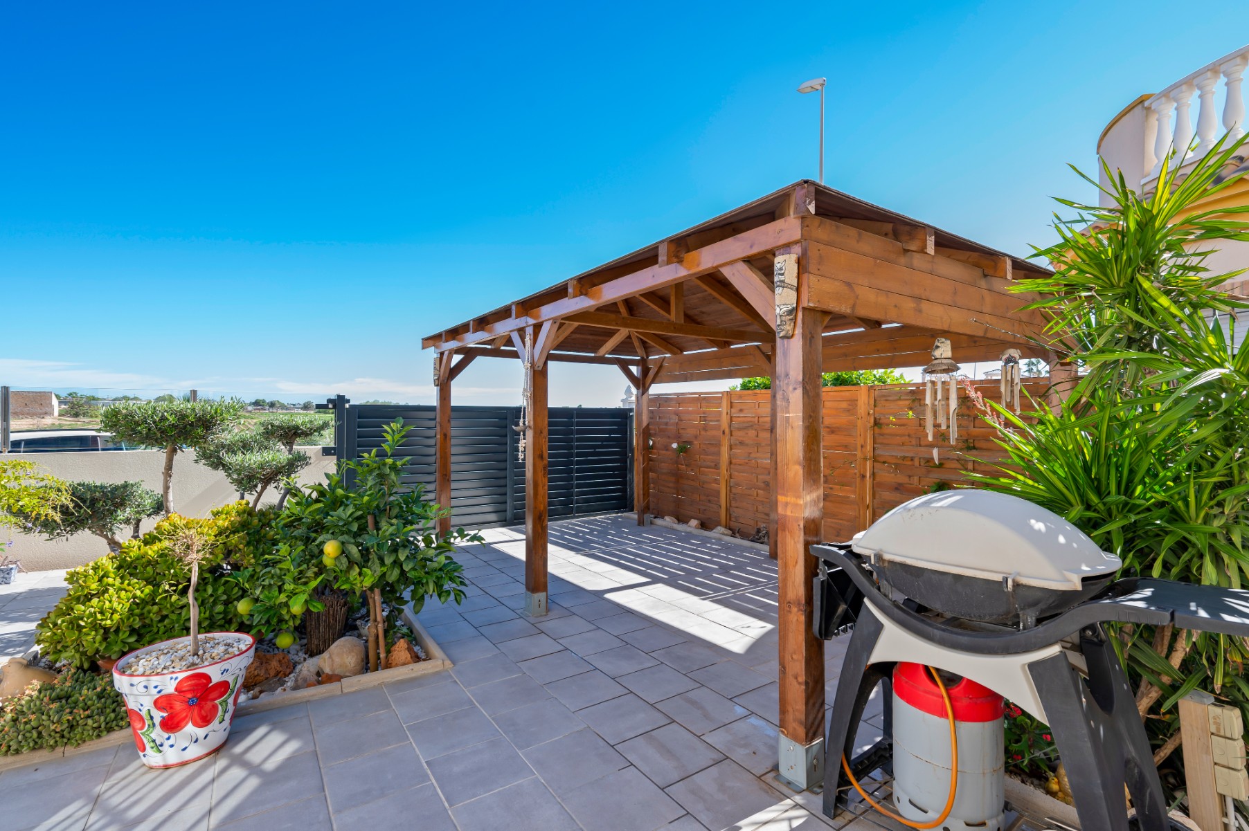 For sale - 3 Bedroom 2 Bathroom Villa in El Raso - El Raso  - Alicante