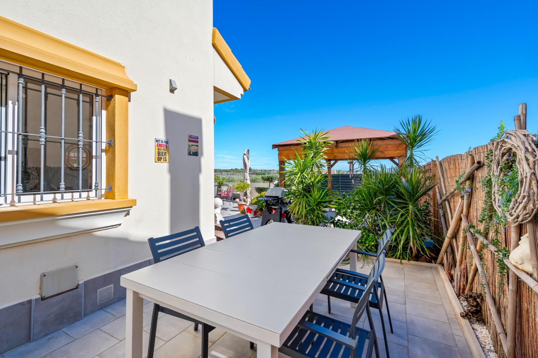 For sale - 3 Bedroom 2 Bathroom Villa in El Raso - El Raso  - Alicante