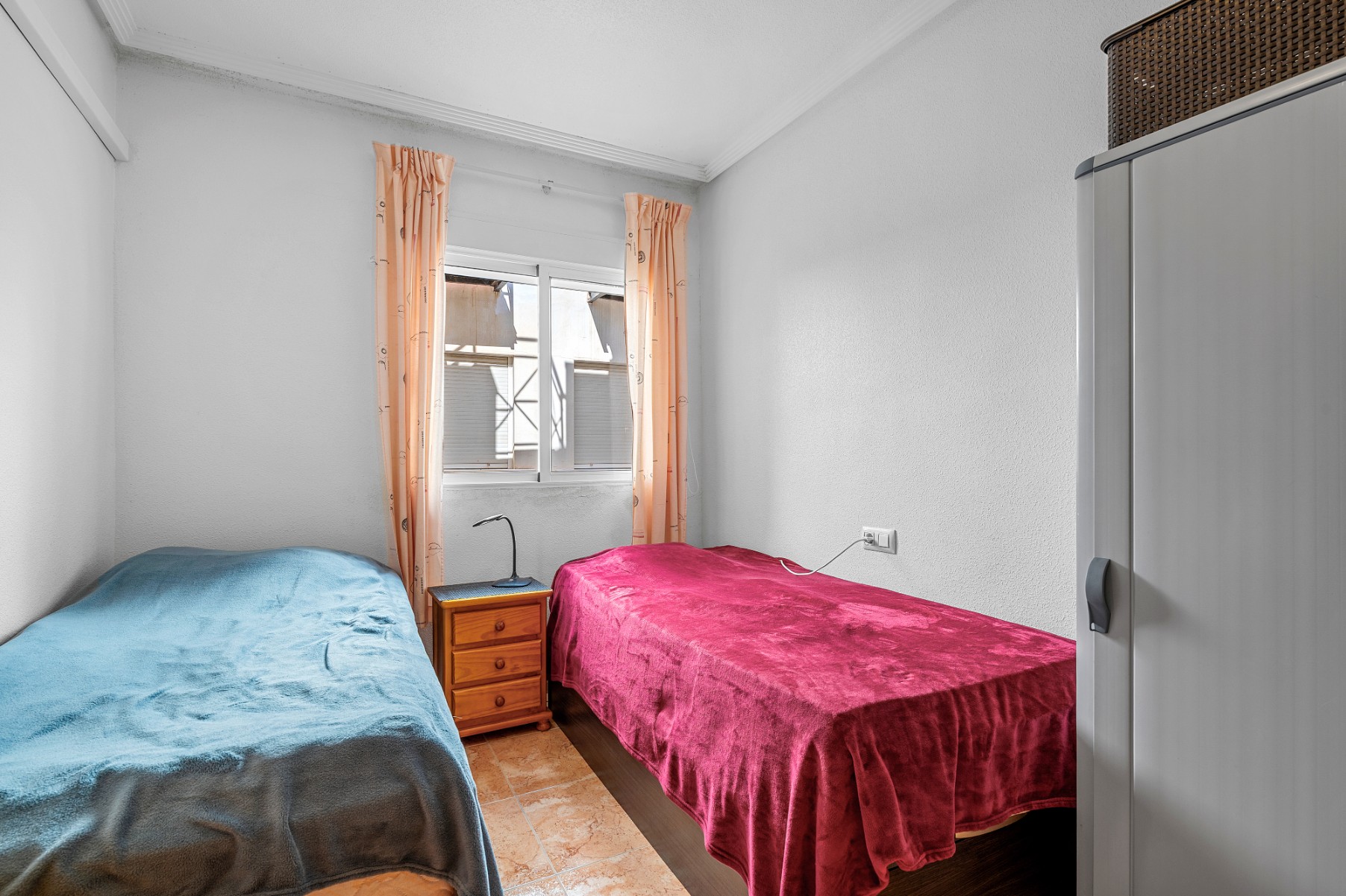 For sale - 2 Bedroom 1 Bathroom Penthouse Apartment in Torrevieja - Torrevieja  - Alicante