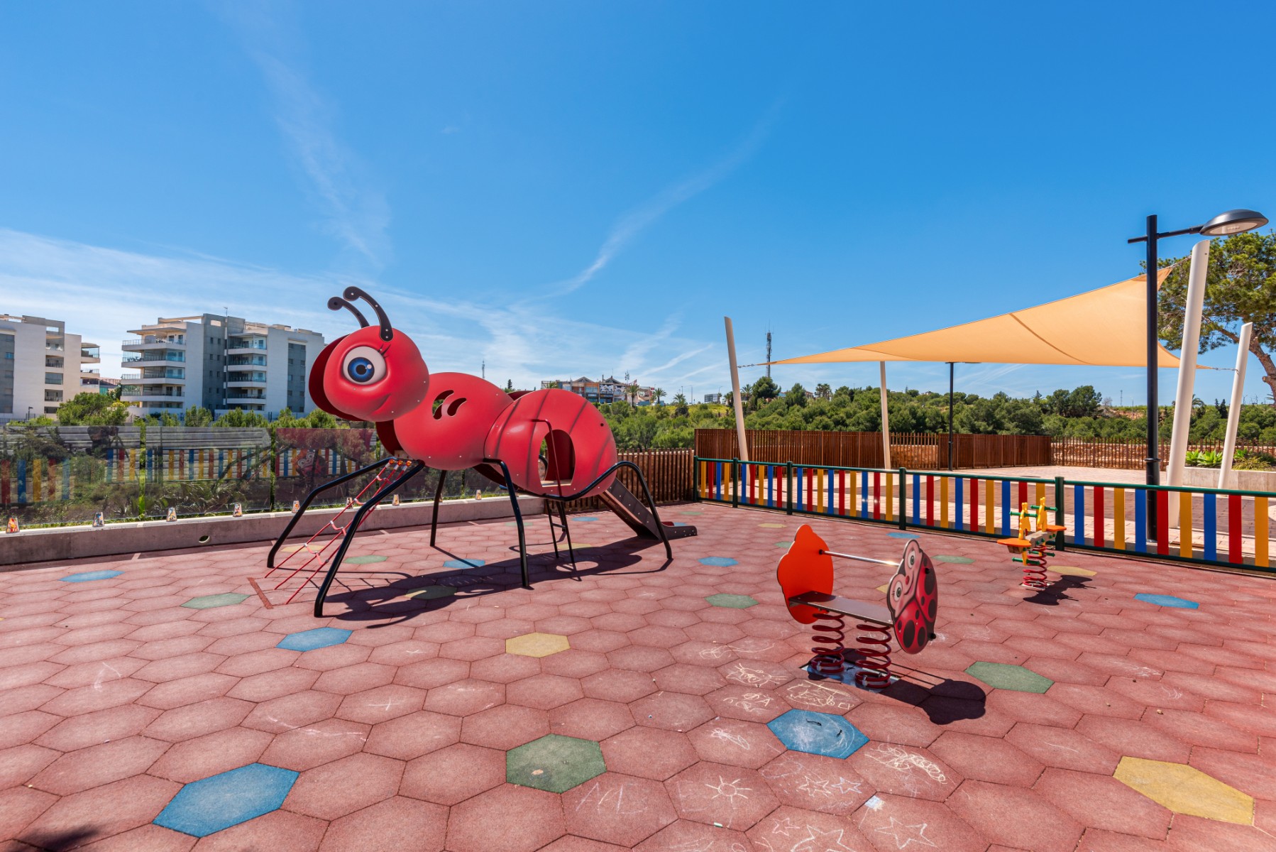 For sale - 3 Bedroom 2 Bathroom Apartment in Orihuela Costa - Los Dolses  - Alicante