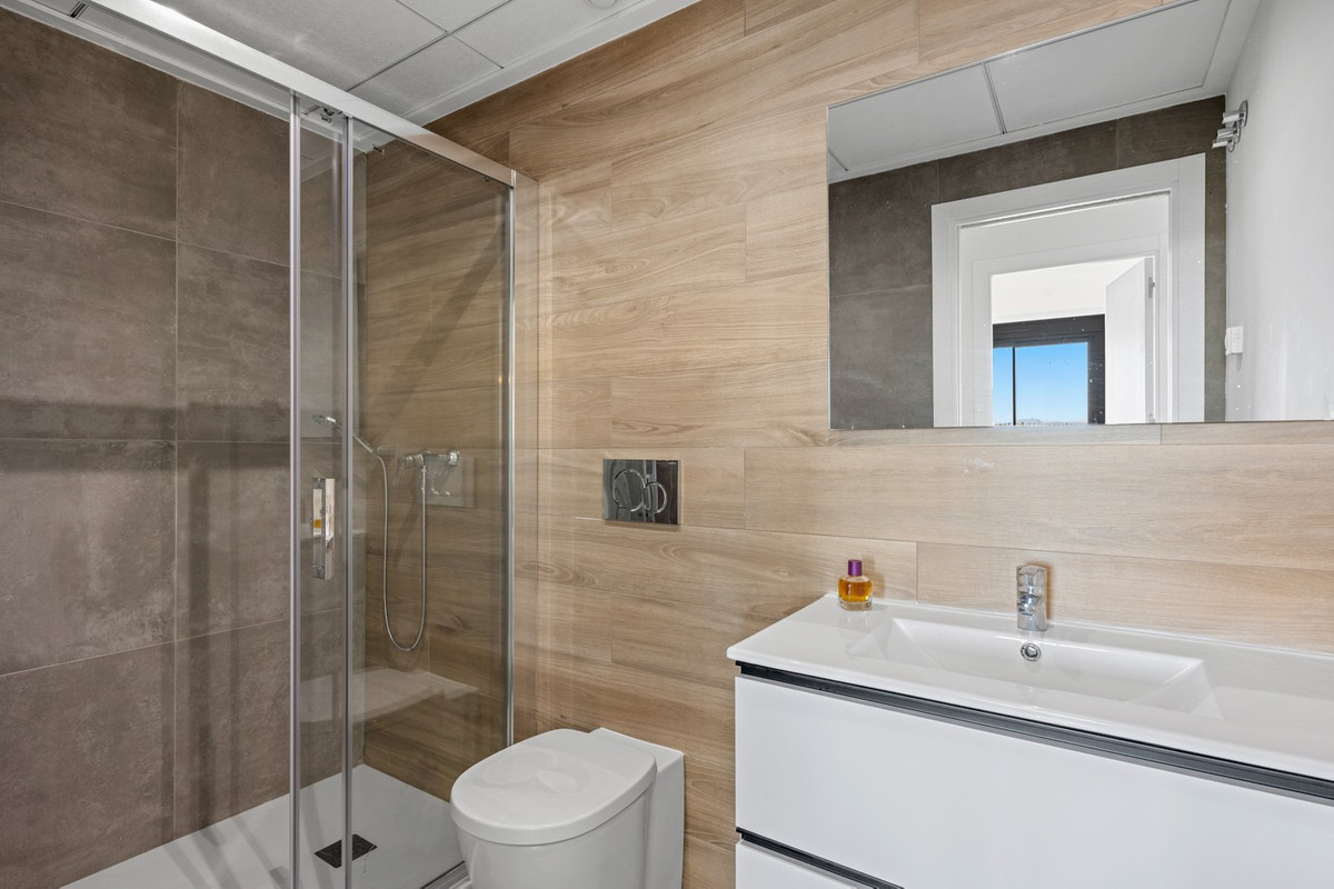 Sold - 2 Bedroom 2 Bathroom Apartment - Penthouse in Orihuela - Lomas De Campoamor  - Alicante