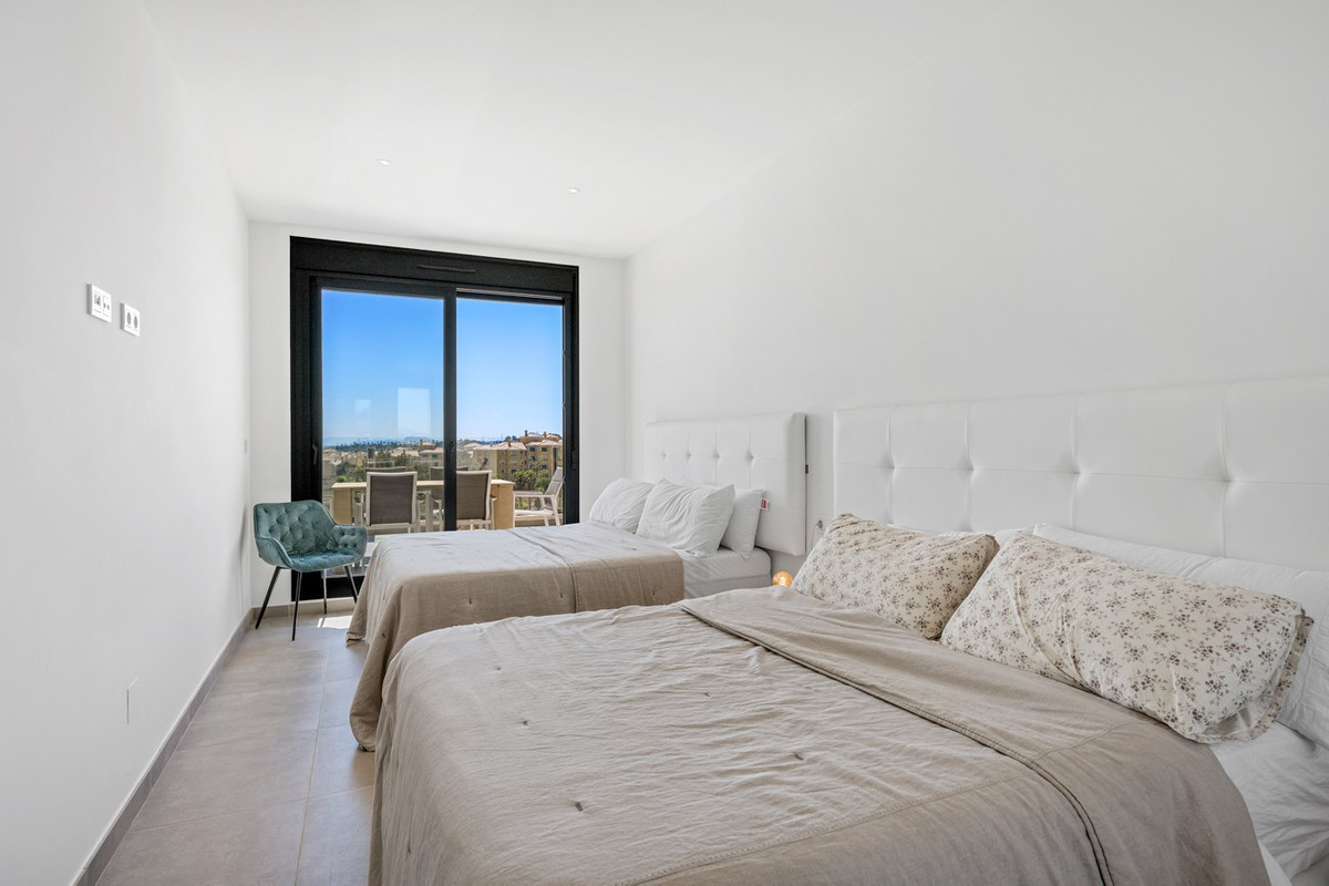 Sold - 2 Bedroom 2 Bathroom Apartment - Penthouse in Orihuela - Lomas De Campoamor  - Alicante