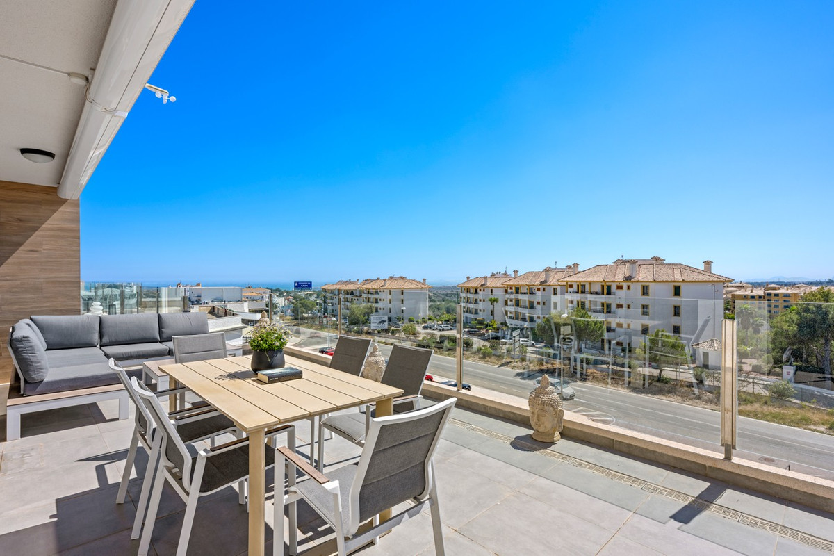 Sold - 2 Bedroom 2 Bathroom Apartment - Penthouse in Orihuela - Lomas De Campoamor  - Alicante