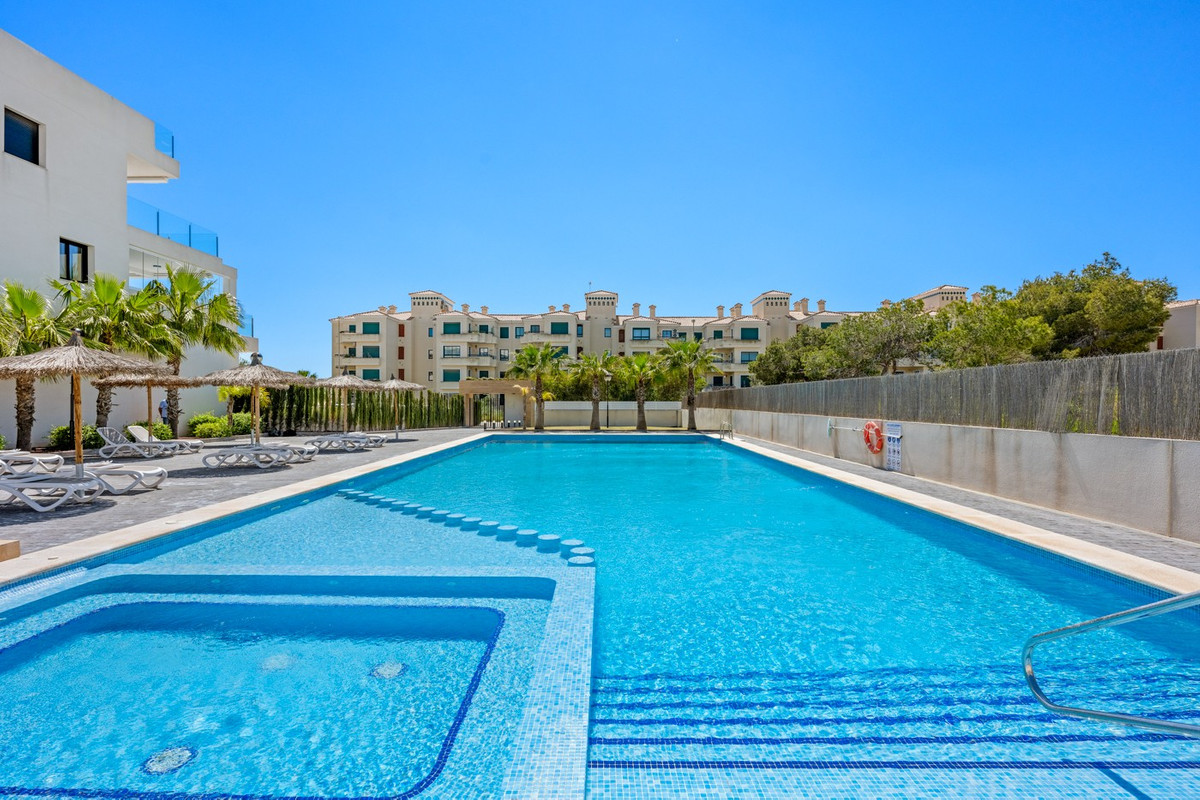 Sold - 2 Bedroom 2 Bathroom Apartment - Penthouse in Orihuela - Lomas De Campoamor  - Alicante