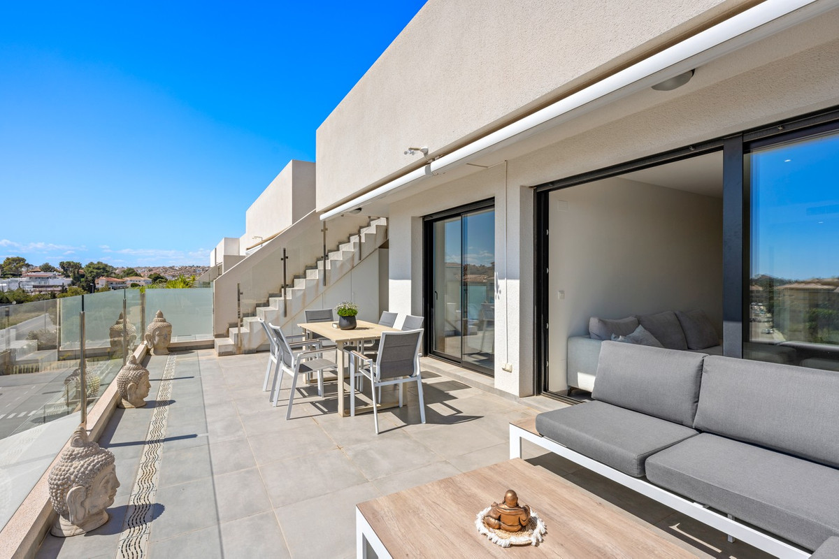 Sold - 2 Bedroom 2 Bathroom Apartment - Penthouse in Orihuela - Lomas De Campoamor  - Alicante