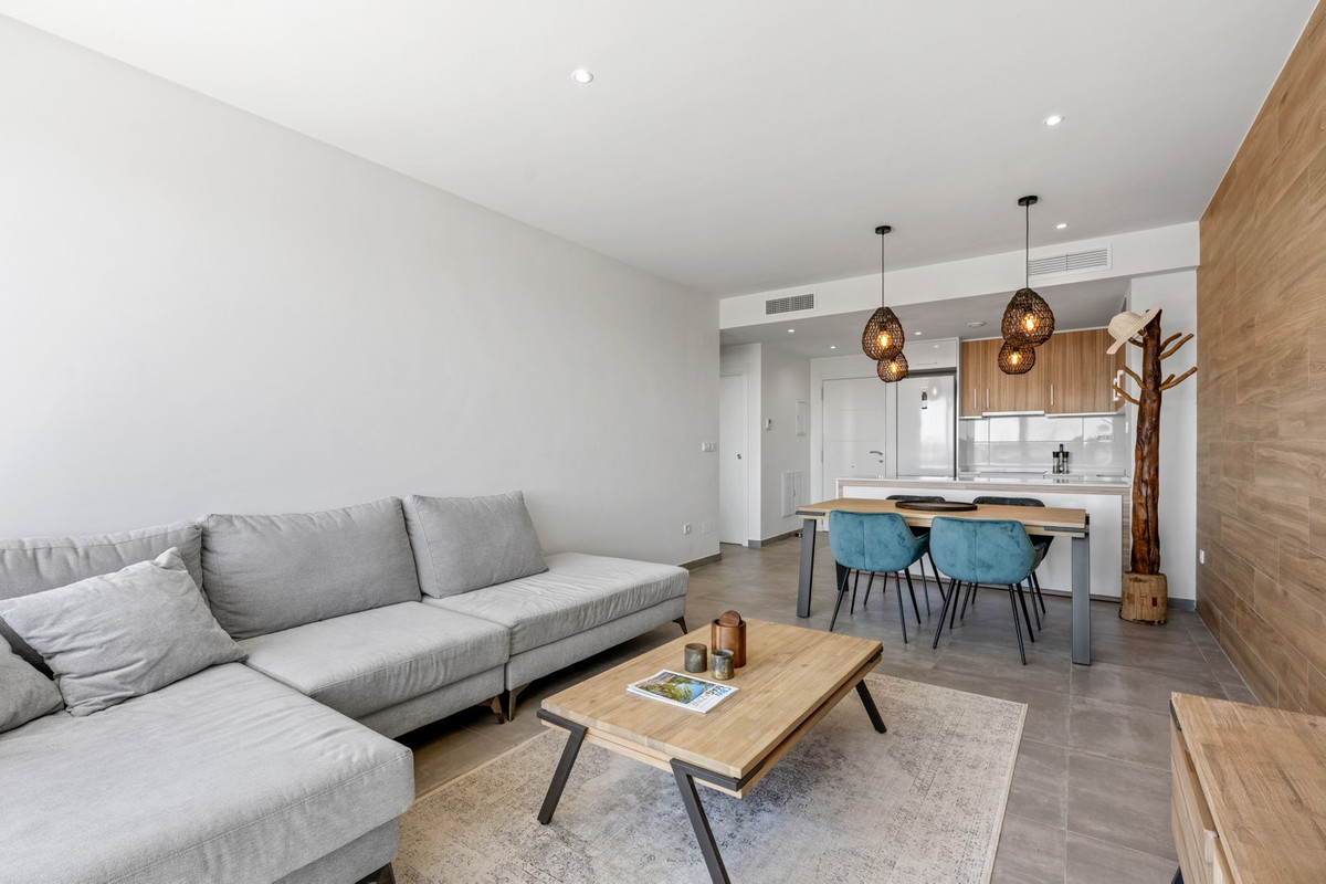 Sold - 2 Bedroom 2 Bathroom Apartment - Penthouse in Orihuela - Lomas De Campoamor  - Alicante