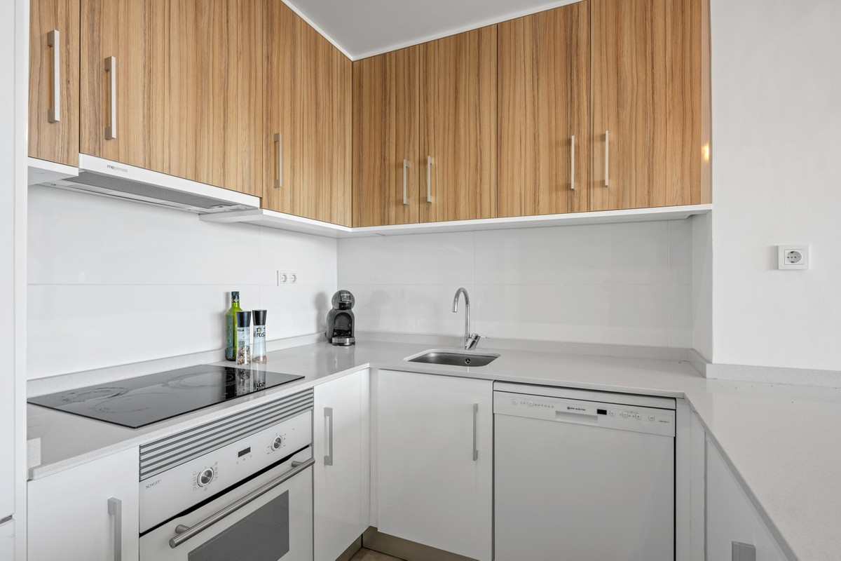 Sold - 2 Bedroom 2 Bathroom Apartment - Penthouse in Orihuela - Lomas De Campoamor  - Alicante