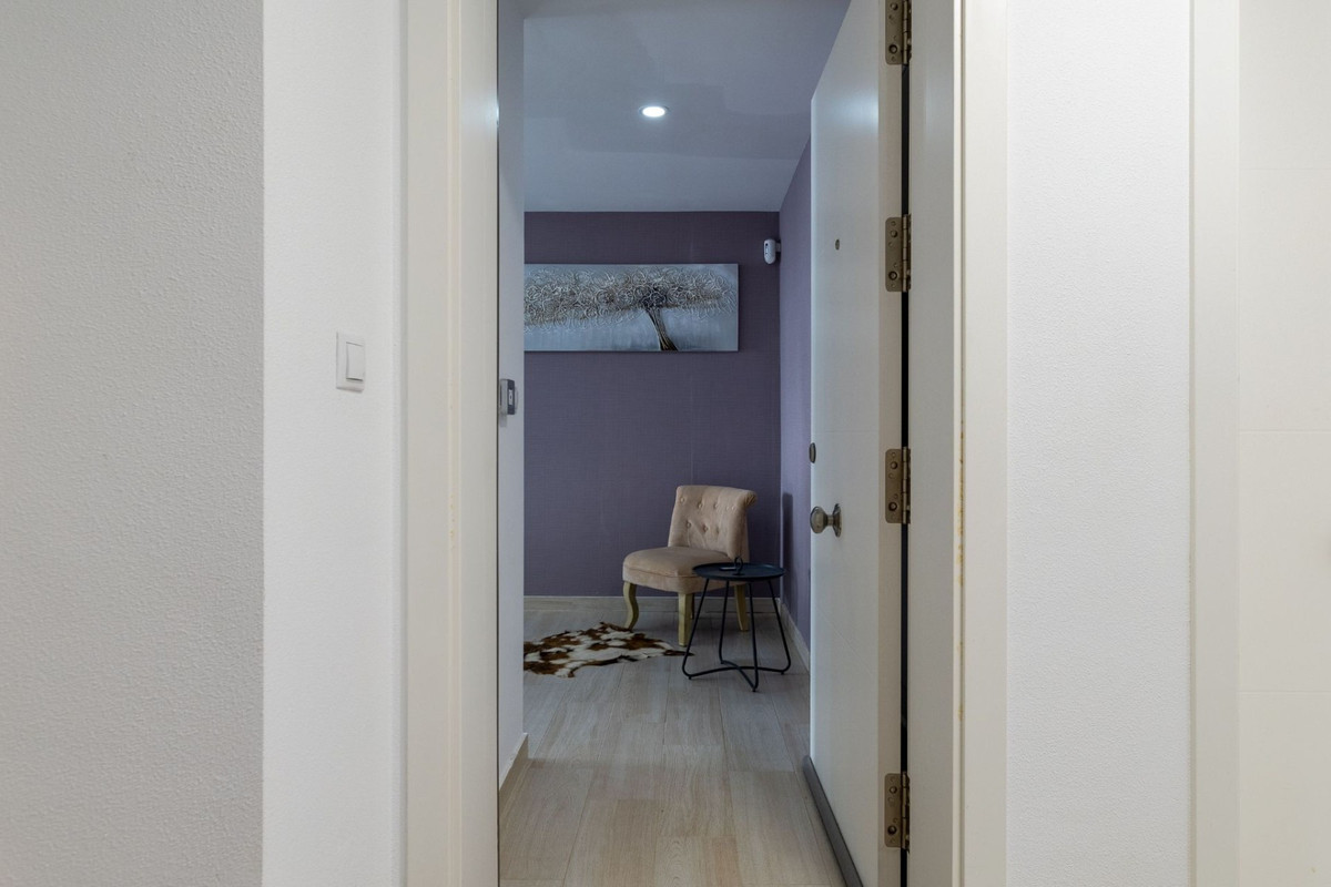 For sale - 2 Bedroom 2 Bathroom Ground Floor Apartment in Villamartin - Villamartin  - Alicante