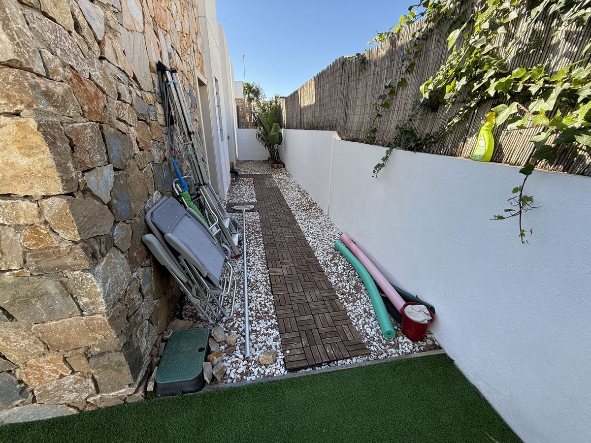 For sale - 3 Bedroom 2 Bathroom House - Detached Villa in Orihuela - Lomas de Cabo Roig  - Alicante