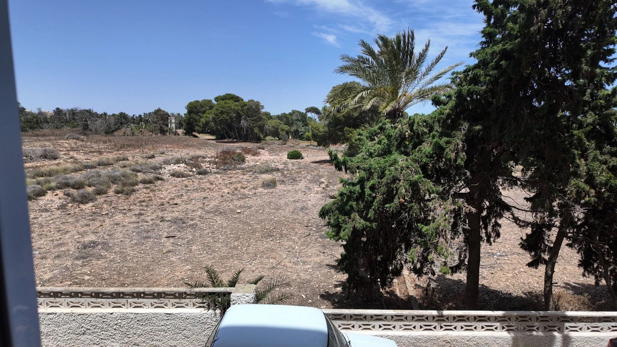 For sale - 3 Bedroom 2 Bathroom Apartment in Punta Prima  - Punta Prima  - Alicante