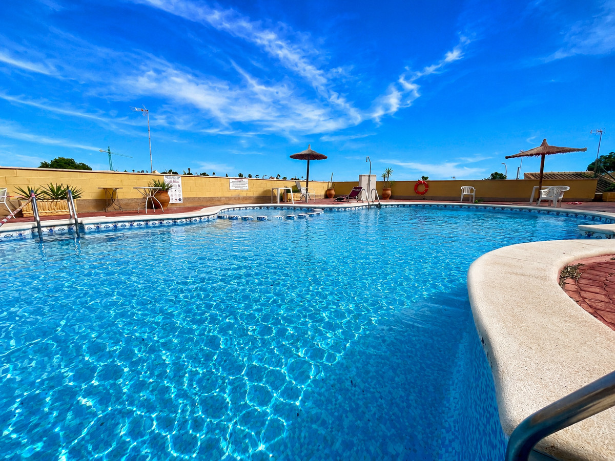 For sale - 3 Bedroom 2 Bathroom House - Detached Villa in San Fulgencio - San Fulgencio Centro  - Alicante