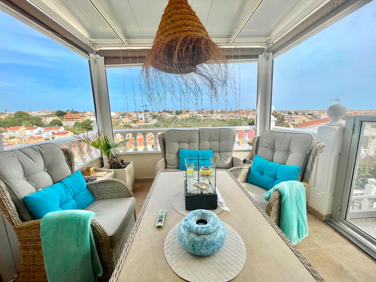 For sale - 3 Bedroom 2 Bathroom House - Detached Villa in San Fulgencio - San Fulgencio Centro  - Alicante