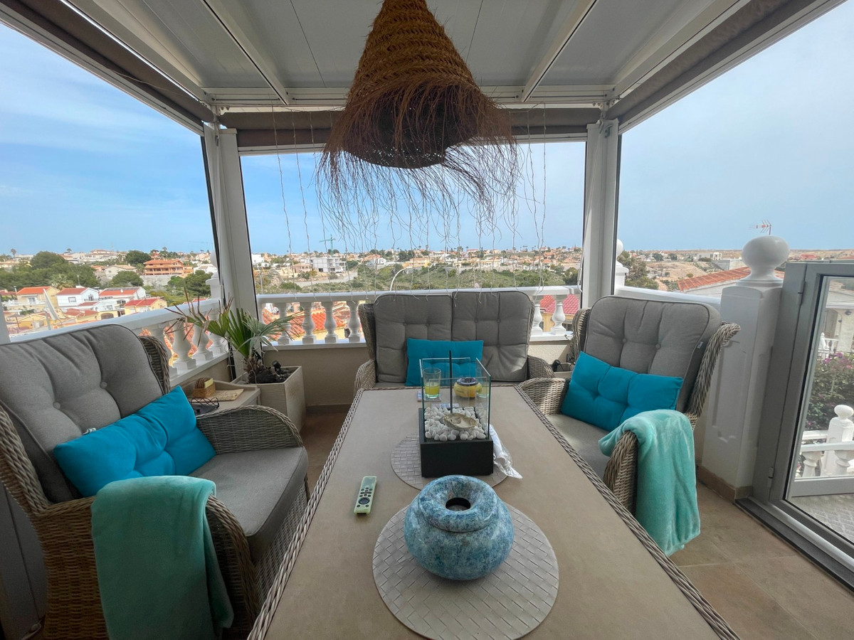 For sale - 3 Bedroom 2 Bathroom House - Detached Villa in San Fulgencio - San Fulgencio Centro  - Alicante