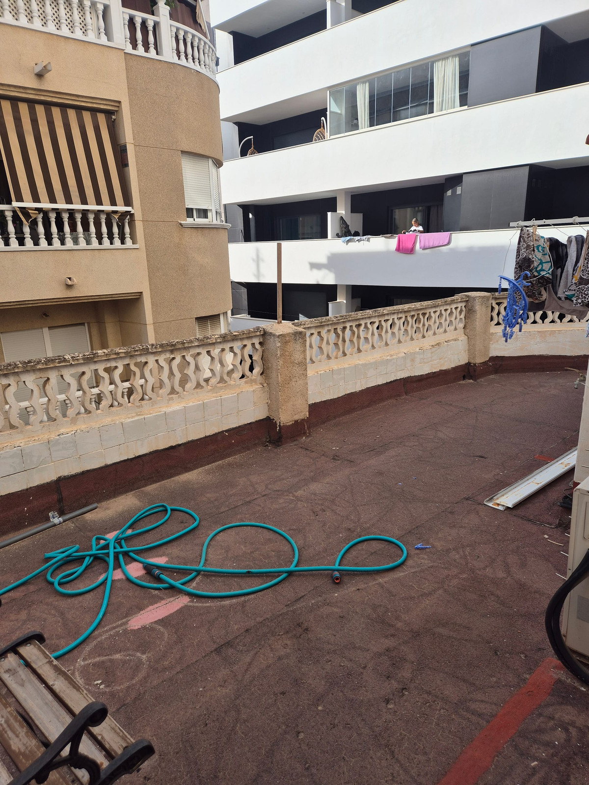 For sale - 2 Bedroom 1 Bathroom House - Townhouse in Torrevieja - Torrevieja Centro  - Alicante