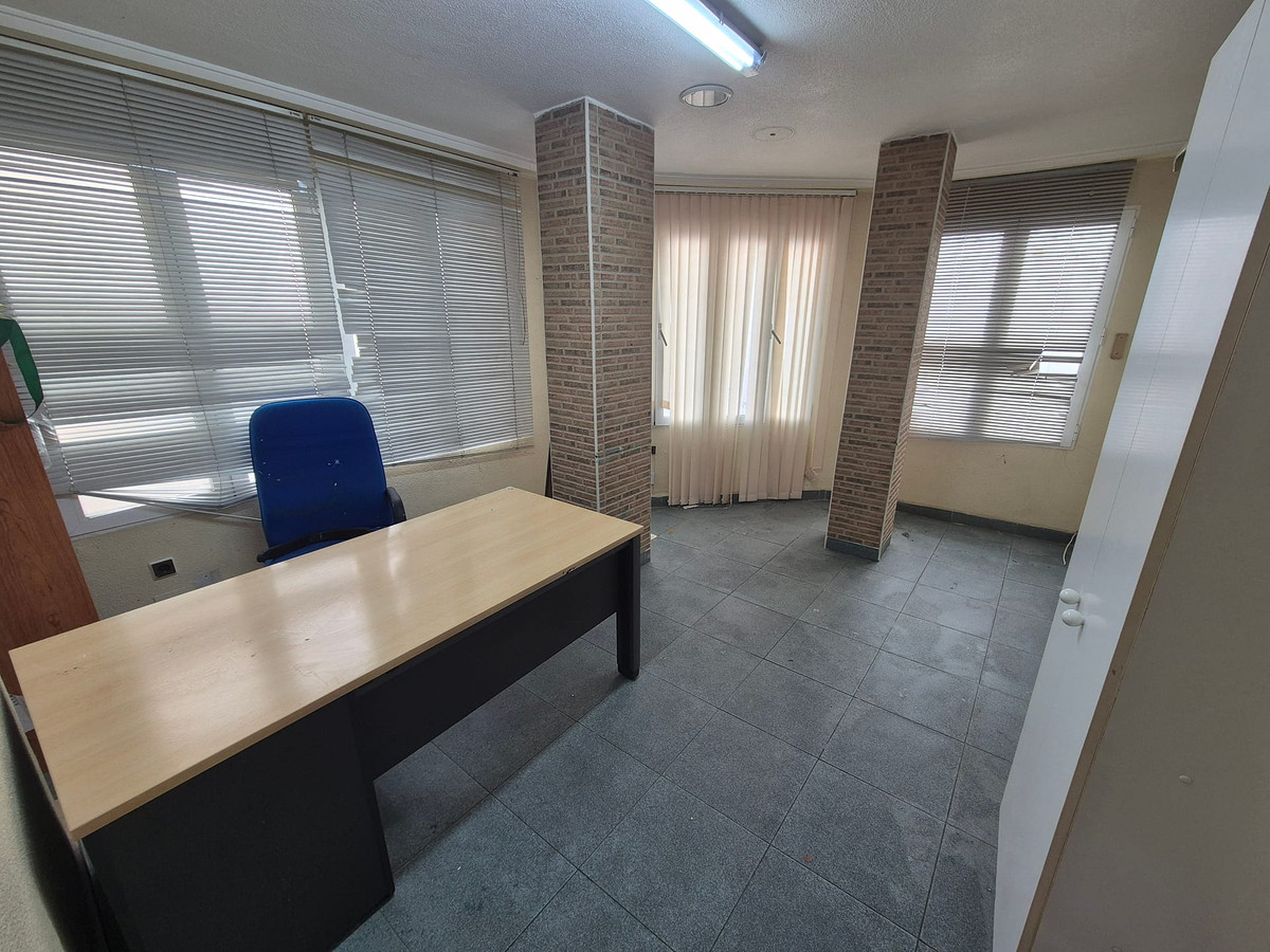 For sale - 2 Bedroom 1 Bathroom House - Townhouse in Torrevieja - Torrevieja Centro  - Alicante