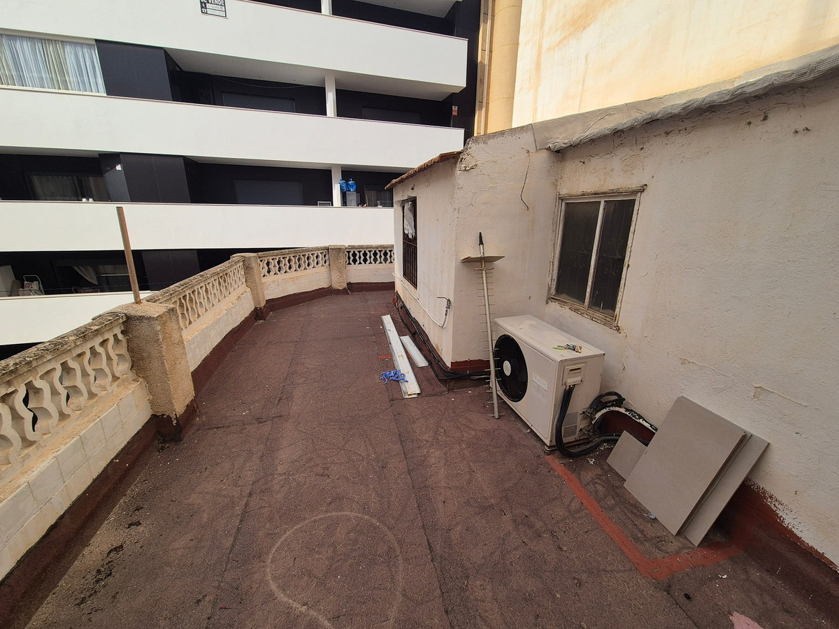 For sale - 2 Bedroom 1 Bathroom House - Townhouse in Torrevieja - Torrevieja Centro  - Alicante