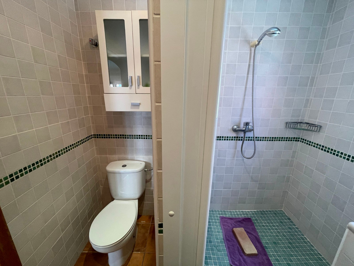 For sale - 4 Bedroom 3 Bathroom House - Townhouse in Pilar de la Horadada - Torre de la Horadada  - Alicante