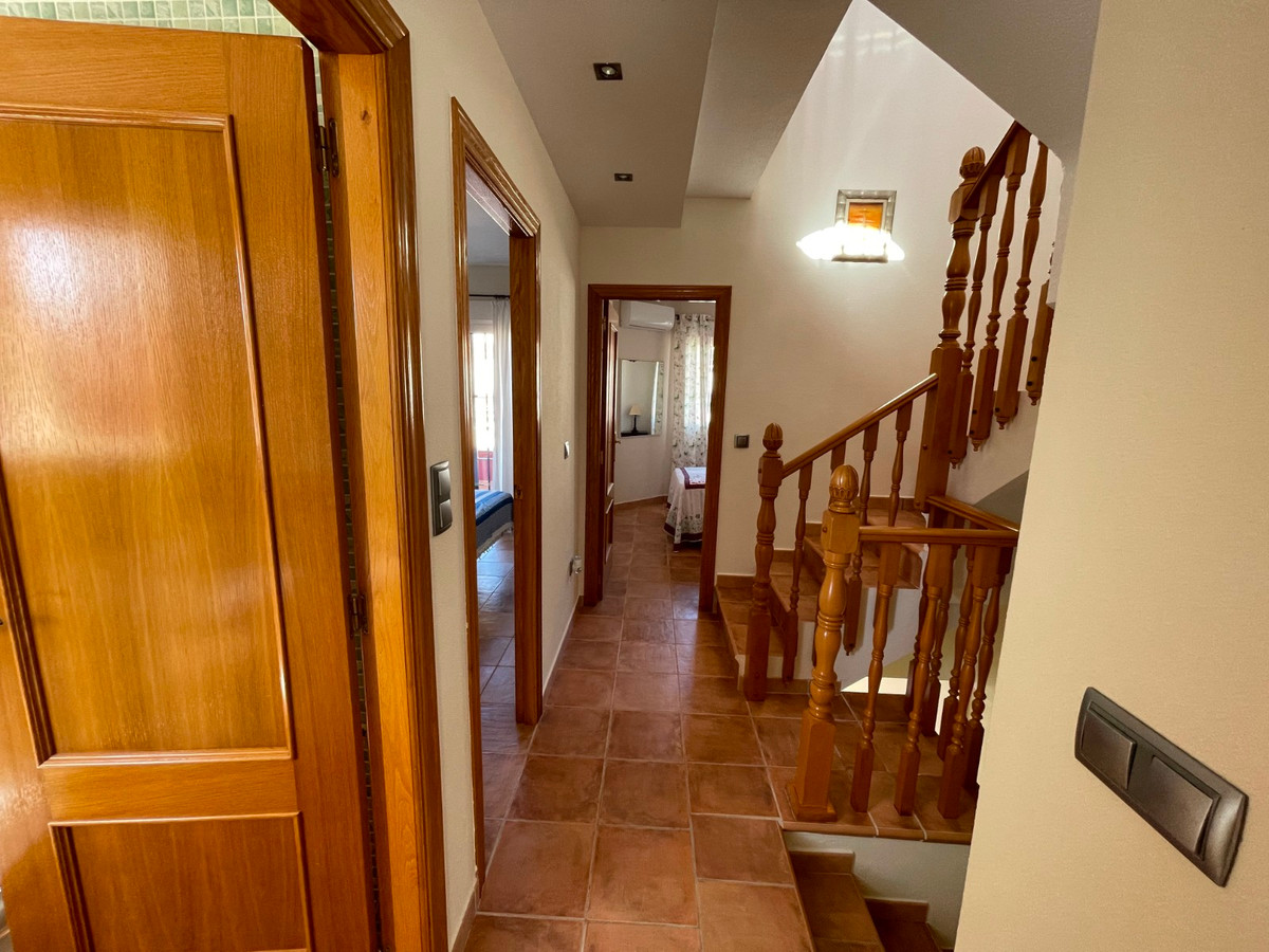 For sale - 4 Bedroom 3 Bathroom House - Townhouse in Pilar de la Horadada - Torre de la Horadada  - Alicante