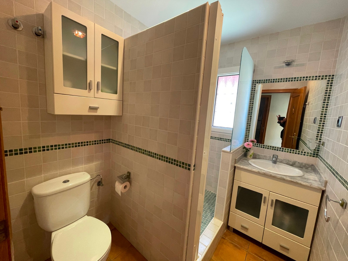 For sale - 4 Bedroom 3 Bathroom House - Townhouse in Pilar de la Horadada - Torre de la Horadada  - Alicante