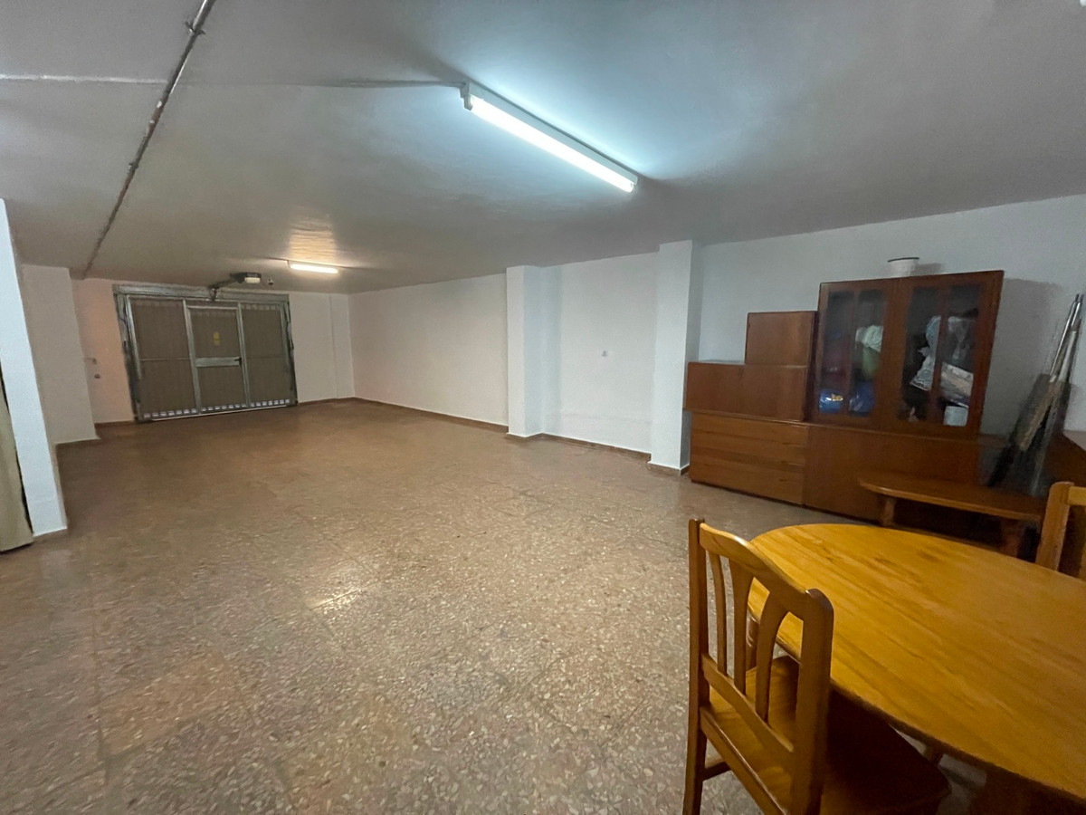 For sale - 3 Bedroom 3 Bathroom House - Detached Villa in Almoradi - Almoradi Centro  - Alicante