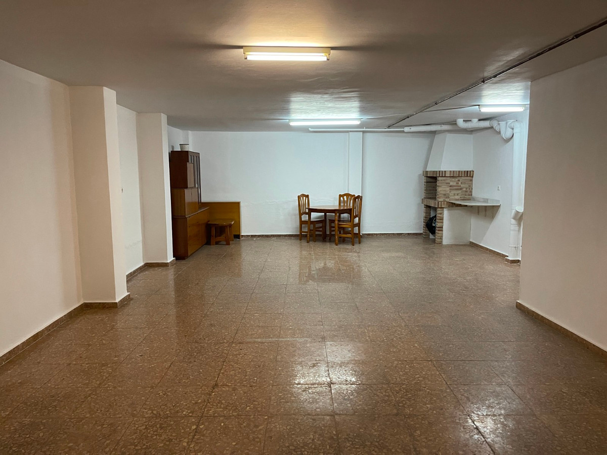 For sale - 3 Bedroom 3 Bathroom House - Detached Villa in Almoradi - Almoradi Centro  - Alicante