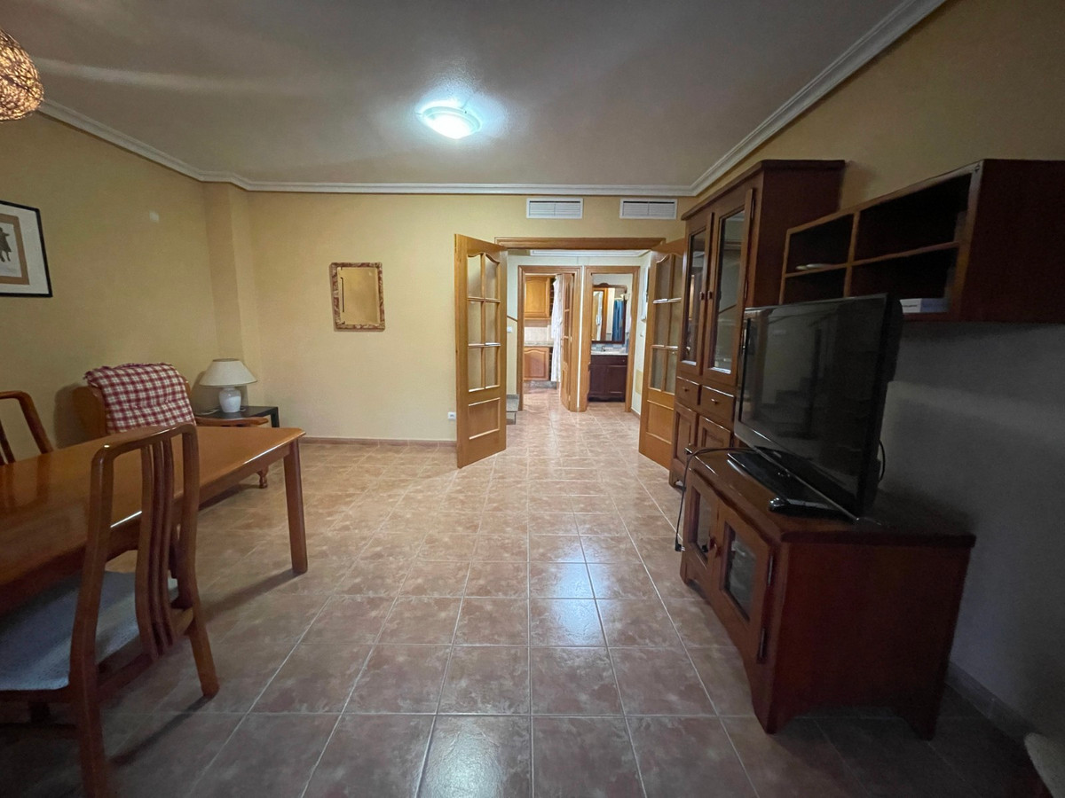 For sale - 3 Bedroom 3 Bathroom House - Detached Villa in Almoradi - Almoradi Centro  - Alicante