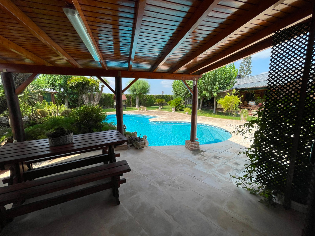 For sale - 4 Bedroom 4 Bathroom House - Detached Villa in San Fulgencio - La Marina  - Alicante