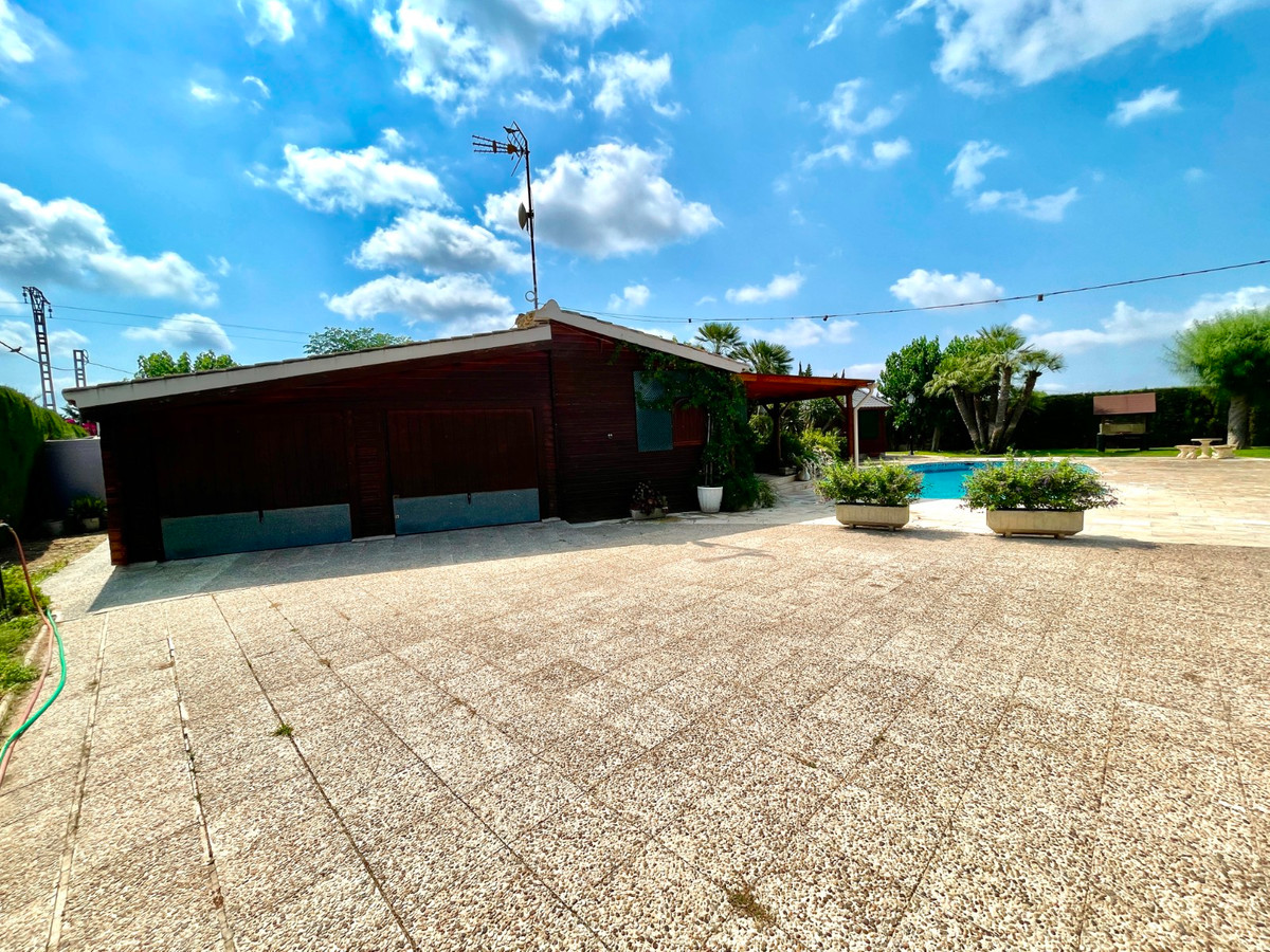 For sale - 4 Bedroom 4 Bathroom House - Detached Villa in San Fulgencio - La Marina  - Alicante