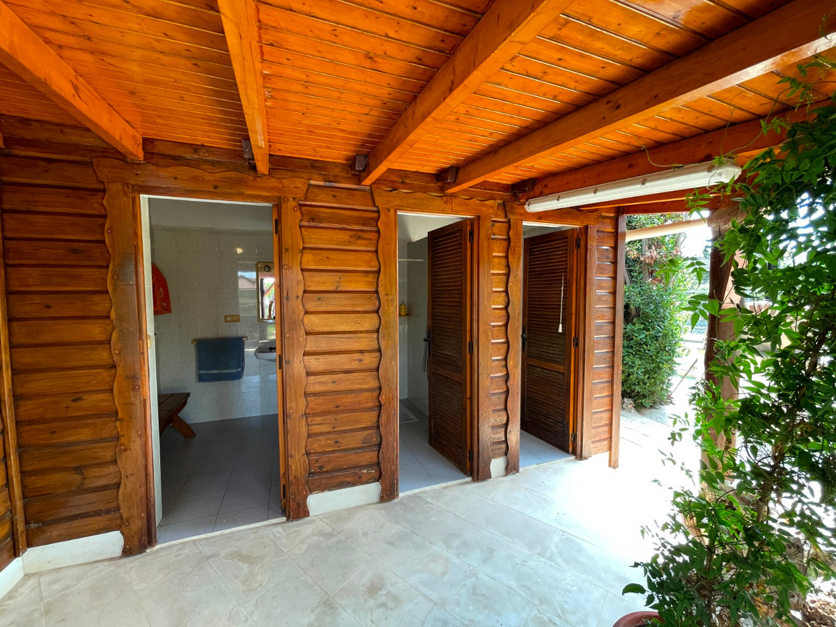 For sale - 4 Bedroom 4 Bathroom House - Detached Villa in San Fulgencio - La Marina  - Alicante