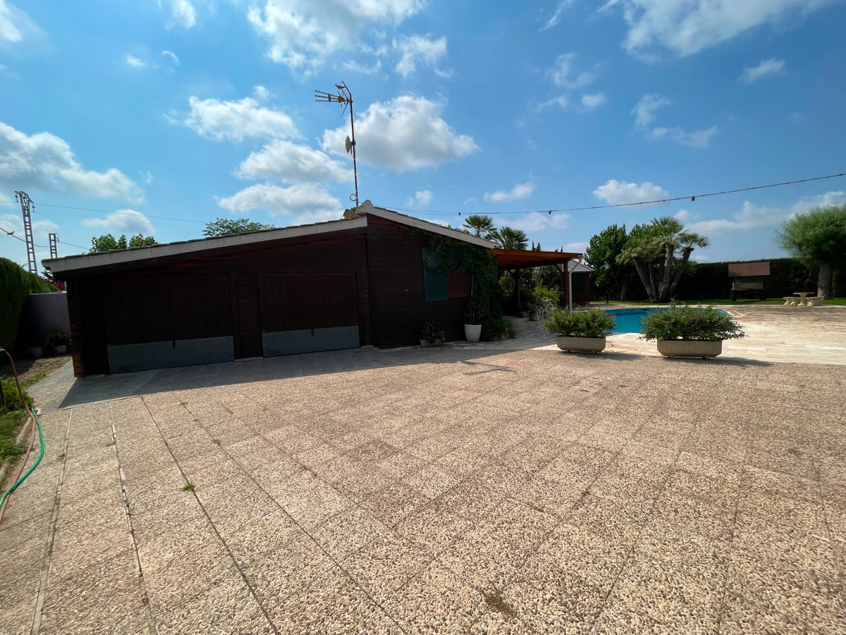 For sale - 4 Bedroom 4 Bathroom House - Detached Villa in San Fulgencio - La Marina  - Alicante