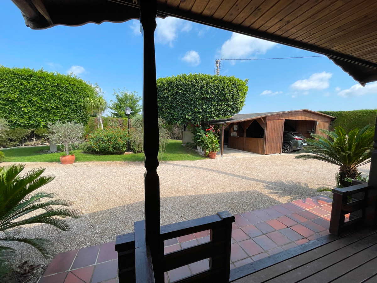 For sale - 4 Bedroom 4 Bathroom House - Detached Villa in San Fulgencio - La Marina  - Alicante