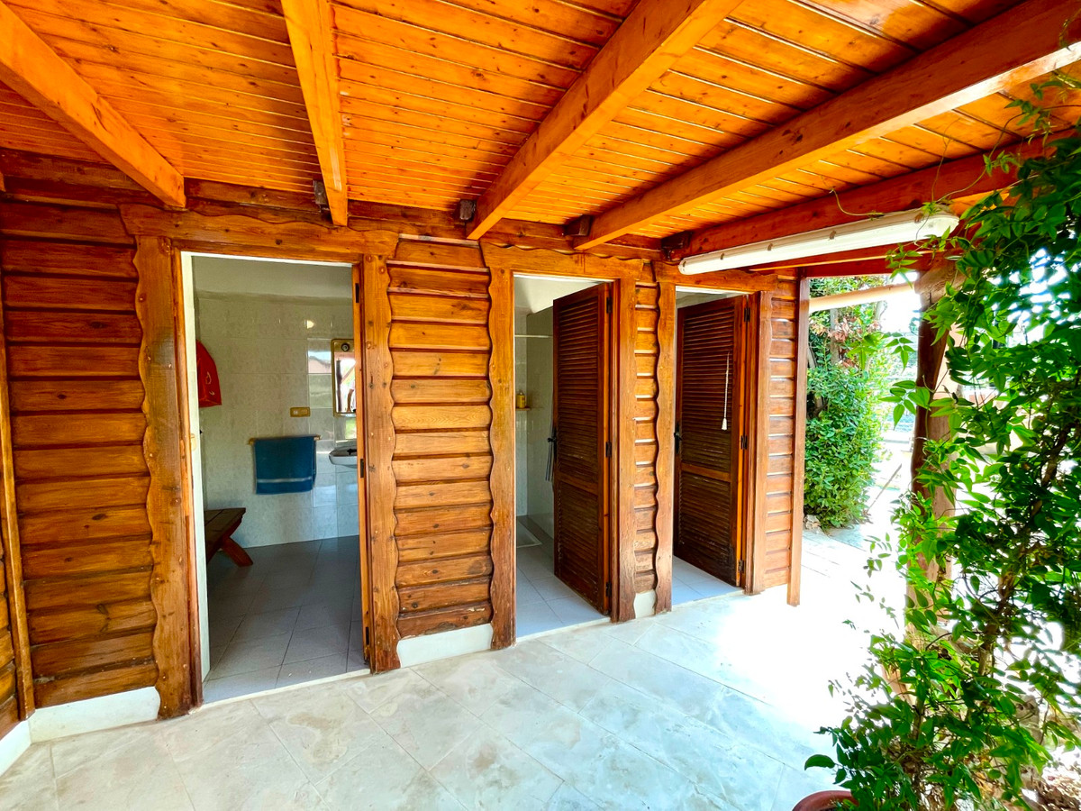 For sale - 4 Bedroom 4 Bathroom House - Detached Villa in San Fulgencio - La Marina  - Alicante