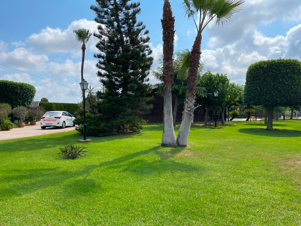 For sale - 4 Bedroom 4 Bathroom House - Detached Villa in San Fulgencio - La Marina  - Alicante